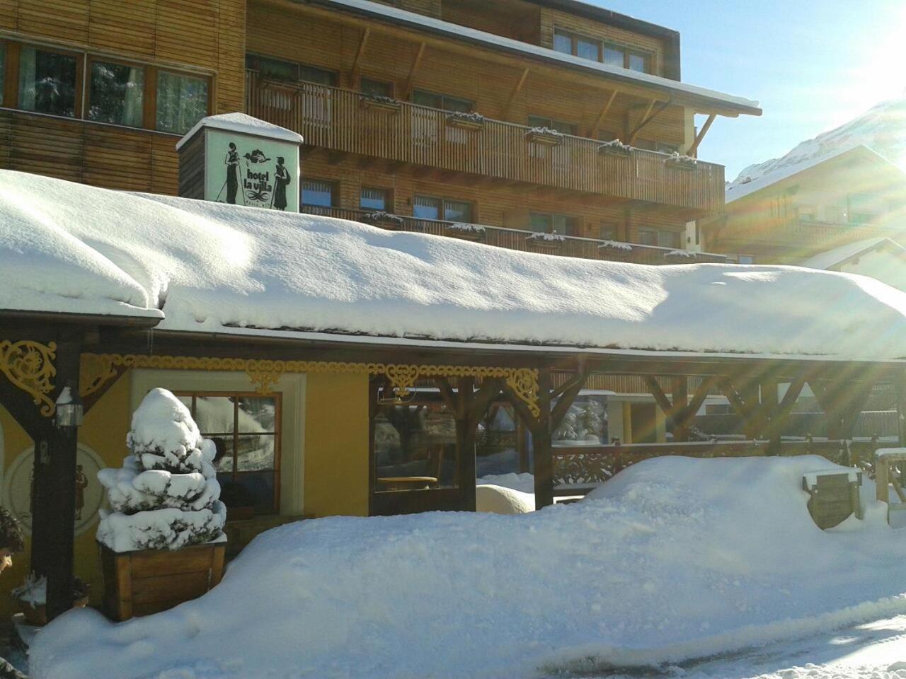 Hotel La Villa Exterior photo